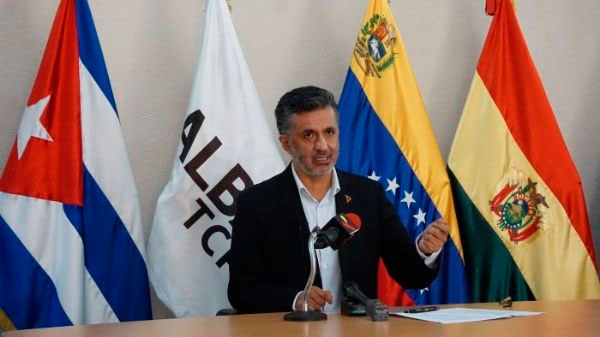 El diplomático boliviano sentenció que: “las Cumbres de las Américas no son útiles para nuestros pueblos”. Foto: @ALBATCP