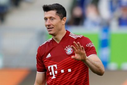 Lewandowski: «El Barcelona tuvo problemas la temporada pasada, pero el club tiene un potencial increíble y ha hecho buenos fichajes. Creo que está en el camino correcto para volver a la cima. Mi objetivo es muy claro, llegar y ganar títulos».