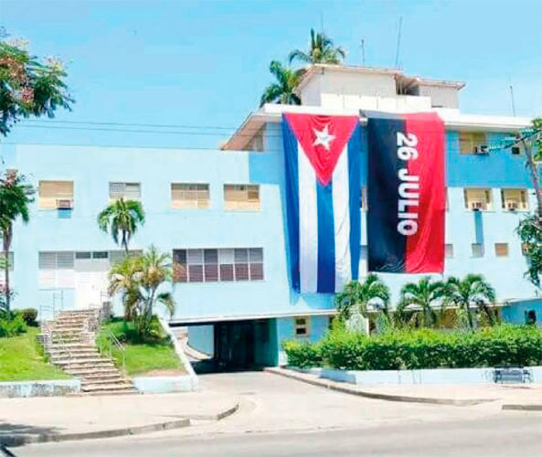 Por estos días de julio el espíritu patriótico crece y se hace público en la rebelde, hospitalaria y heroica Santiago de Cuba. Foto: Sheila Catá