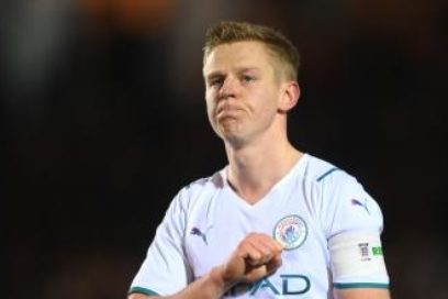 Rápidas mercado de fichajes: El Napoli le hace una oferta a Dybala. Tuchel avala la llegada de Sterling al Chelsea. El Arsenal irá con todo por Zinchenko. El Flamengo hace oficial el fichaje de Arturo Vidal.