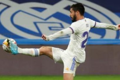 Isco, cerca del Sevilla: Medios españoles informan sobre una posible llegada de Isco Alarcón al Sevilla de Julen Lopetegui. El futbolista tendría un sueldo inferior al que recibe en el Madrid, pero ganaría en protagonismo sobre la cancha.