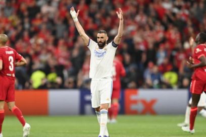 El gran candidato al Balón de Oro es el delantero francés Karim Benzema, quien cerró un 2021-2022 notable, campeón de La Liga y la Champions League con el Real Madrid. En ambos certámenes fue el máximo goleador. Figuras como Thierry Henry y Lionel Messi ya lo postulan.