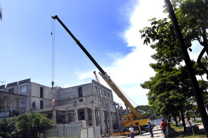 Cienfuegos en 26: lo que cuenta un edificio multifamiliar