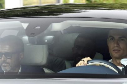 Cristiano y su agente Mendes ya negocian con el Manchester United sobre su futuro.