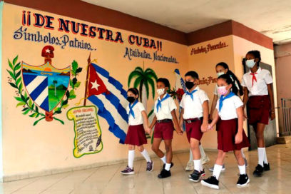 La alegría regresa a las escuelas (+Fotos)
