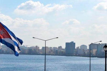 Decreta el Presidente de la República Duelo Oficial en Cuba