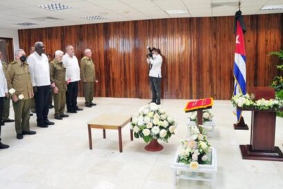 Homenaje a la entrega y la fidelidad