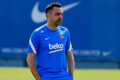 Xavi Hernández no dirigirá finalmente el partido contra el Inter por retraso de visado.