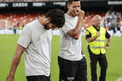 Gattuso sobre la marcha de Guedes: «Un club inglés ha formalizado una oferta por mucho dinero y tenemos que aceptarla. Seguramente haremos cualquier cosa para mejorar al equipo. El club no podía rechazar el dinero que le han ofrecido por Guedes».