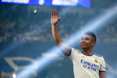 «Casemiro estaba jugando con grandes jugadores en el Real Madrid, pero él no es un gran jugador, nunca ha sido un gran jugador», dijo Souness, leyenda del Liverpool en Sky Sport.