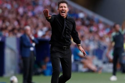 Simeone tras ganar en Mestalla: «Mientras Griezmann logre responder como hace tenerlo dentro del campo es muy importante y entiendo que hay que ponerlo cuando mejor le viene al equipo».