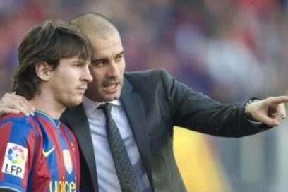 Guardiola habla de Messi a sus jugadores: “¿Sabéis por qué Messi es el mejor jugador que he visto en mi vida? Porque es un competidor. Es un animal. Messi pasa el balón y entra como una máquina. Él huele el gol”.