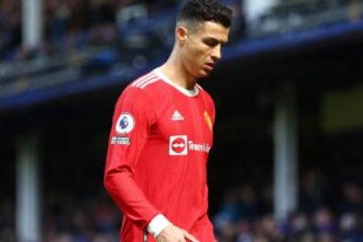 Rápidas Europa: Ten Hag califica de inaceptable actitud de Cristiano Ronaldo. El PSG también quiere a Bernardo Silva. Riqui Puig firmará un contrato de tres años con Los Ángeles Galaxy. Azpilicueta y Marcos Alonso piensan en el Barça.