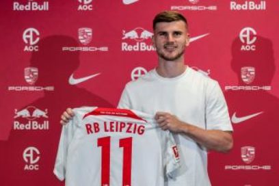 Fútbol Europa: Kessié y Christensen podrían irse libres por contrato si el Barça no los inscribe a tiempo. El vestuario del Manchester United estaría inconforme con Cristiano Ronaldo. Werner «muy contento de estar de vuelta en el Leipzig».