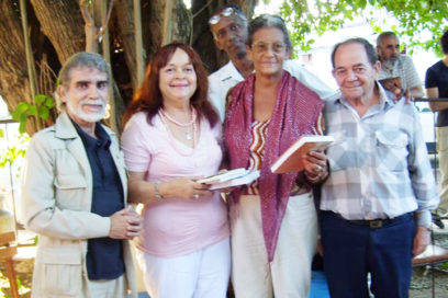Falleció Dineya Vázquez, destacada bibliotecaria