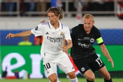 Real Madrid gana la Supercopa de Europa: Con goles de David Alaba y Karim Benzema el Real Madrid derrotó 2-0 al Frankfurt y se llevó el título en Helsinki.