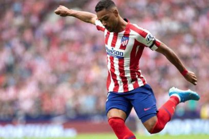 Fútbol Europa: Wolves (Neves) 1-1 Newcastle (Saint Maximin), Aston Villa 0-1 West Ham (Fornals) en la Premier. Colonia 0-0 Stuttgart en Alemania. Niza 0-3 Marsella (Alexis Sánchez [2], Tavares) en Francia. Renan Lodi deja el At. de Madrid.