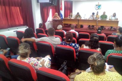 Chequean acciones para el reinicio del curso escolar en La Habana