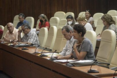 A pesar de toda tempestad, Cuba defiende la educación de sus hijos
