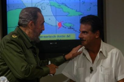 Fidel entre ciclones (video)