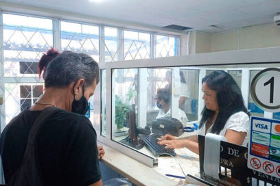 Comienza de manera organizada venta de divisas en La Habana (+Fotos y Video)