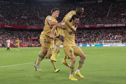 Dembélé sobre Lewandowski: «Es muy bueno, también lo vemos cada día en los entrenamientos. Y es muy buen tío, siempre ríe, habla mucho con todos. Tiene 34 años, tiene mucha experiencia y aquí hay mucho jugador joven, para el equipo es un líder».