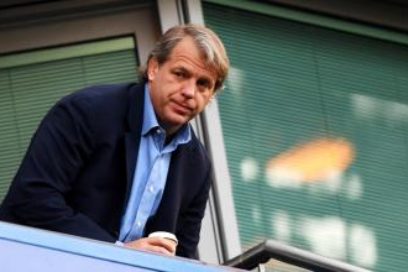 Chelsea: Según The Times, el nuevo propietario del cuadro londinense, Todd Boehly, quiere que Luis Campos, director deportivo del PSG, trabaje codo con codo con Graham Potter en Stamford Bridge.