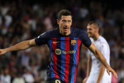 Champions: Ajax (Álvarez, Berghuis, Kudus, Bergwijn) 4-0 Rangers, Barça (Kessié, Lewandowski [3], Ferrán) 5-1 Viktoria P. (Sýkora), Napoli (Zielinski [2], Zambo A., Simeone) 4-1 Liverpool (Díaz), Inter 0-2 Bayern (Sané, GEC), Tottenham 2-0 Marsella.