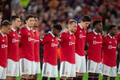 Fútbol Europa: Raúl De Tomás busca salir urgentemente del Espanyol hacia Qatar o Emiratos Árabes Unidos. El Barça continúa trabajando en renovar a Gavi. Se suspendió la jornada de la Premier League en homenaje a la memoria de la reina Isabel II.