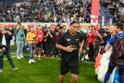 Fútbol Europa: Joao Félix llega ‘tocado’ a la selección tras el derbi. Benzema sigue sin entrenar con el grupo. Tite le pide a Vinicius que no pierda su esencia. Ronaldinho afirma que el Barça tiene todo para volver a lo más alto.