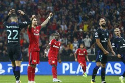 Champions: Bayern de Múnich 2-0 Barça, Brujas 4-0 Porto, Sporting de Lisboa 2-0 Tottenham, Victoria Plzen 0-2 Inter de Milán, Liverpool 2-1 Ajax, Leverkusen 2-0 Atlético de Madrid, Olympique de Marsella 0-1 Frankfurt.