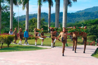 Rinden tributo a Juan Almeida Bosque en Tercer Frente (+ Fotos)