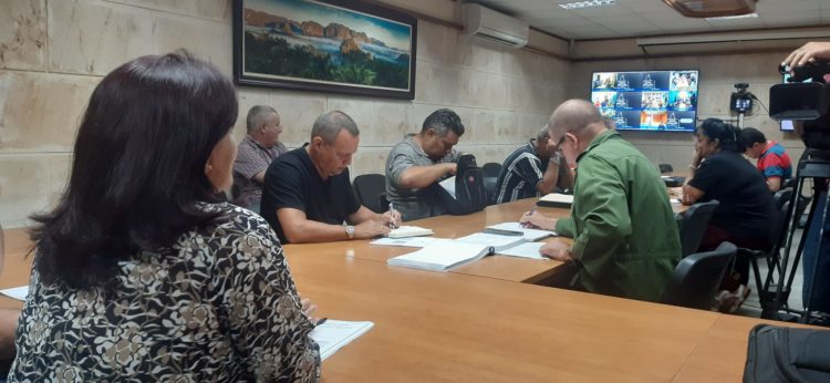 Consejo de Defensa Provincial de Pinar del Río adopta medidas para proteger a la población y minimizar el impacto económico del huracán Ian sobre el territorio. Foto: Osbel Benítez Polo