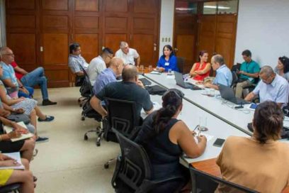 Chequean en Cuba avances de candidatos vacunales contra el dengue