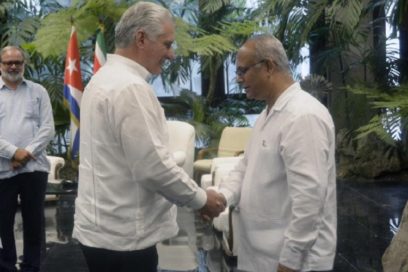 Recibe Díaz-Canel al Canciller de Surinam