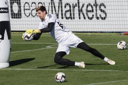 Courtois: «Si alguien está cansado y no puede más pues no puede más pero yo como portero he notado que hemos perdido muchos duelos y eso no puede ser. No puede ser que en dos córners nos hagan dos goles y eso es algo que debemos de mejorar».