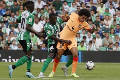 Resultados: Elche 2-2 Espanyol, Real Betis 1-2 Atlético de Madrid, Arsenal 1-1 Southampton, Leeds 2-3 Fulham, Aston Villa 4-0 Brentford, Wolves 0-4 Leicester City, Udinese 1-2 Torino, Bolonia 2-0 Lecce, Bochum 2-1 Unión Berlín.