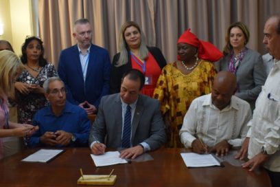 UNFPA y Cuba firman acuerdo para ampliar colaboración sanitaria