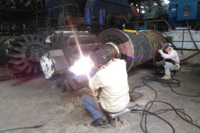 Contribuye en la reparación de los centrales el movimiento obrero en Camagüey