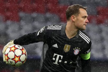 Fútbol Europa: Un lateral derecho y un mediocentro son las prioridades del Barcelona para el mercado invernal. El Benfica abre la puerta al regreso de Joao Félix. Neuer tiene un hematoma en el hombro que requiere reposo y peligra el Mundial.