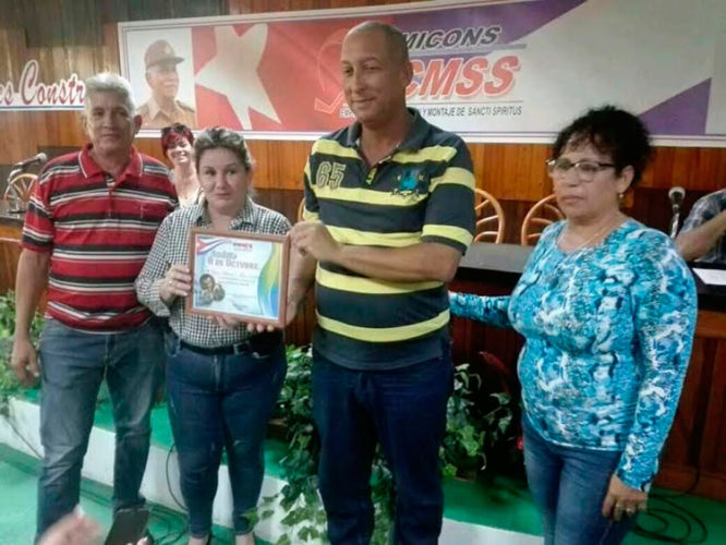 La Empresa de Construcción y Montaje acogió la celebración del inicio de la Jornada del Innovador en Sancti Spíritus, centro con alto potencial creativo por lo que mereció la Condición 8 de Octubre. Foto: Ada González Curbelo