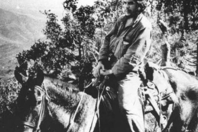 Con Che, de la Sierra Maestra al Guamuhaya