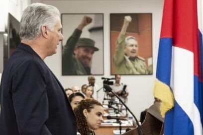 Díaz-Canel: Que nuestra cotidianidad se llene de las propuestas que hagan los jóvenes