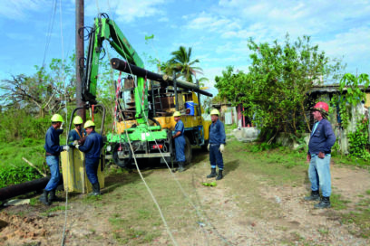 Con todos los brazos en Pinar del Río