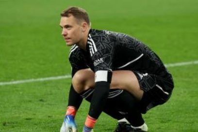 Futbol Europa: Kessié será baja hasta después del Mundial. Scaloni espera notociss1 sobre el estado de Lo Celso para tomar una decisión. Manu Neuer ha sido operado tres veces de cáncer en la piel.
