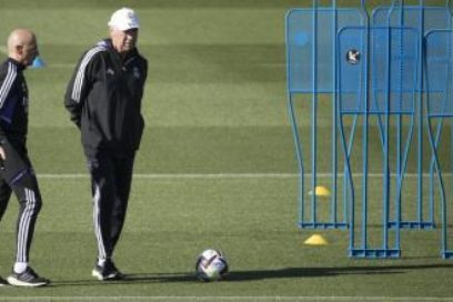 Ancelotti: «Piqué ha sido uno de los centrales más fuertes de esta época del fútbol. Inteligente, ordenado, ha sido él quien ha decidido parar. Es importante decidirlo tú y que no lo decidan por ti. Le deseo lo mejor en el futuro». 