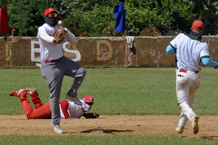 La defensa de los villaclareños ha sido muy buena. Foto: José Raúl Rodríguez Robleda