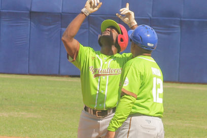 Polos opuestos en la Liga Élite: Agricultores y Portuarios