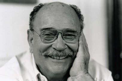 A Enrique Núñez Rodríguez se le recuerda sonriendo…