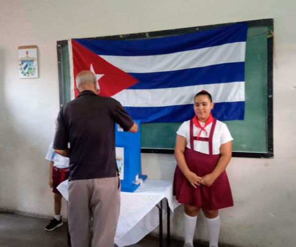 Los mil 196 colegios electorales de Pinar del Río abrieron a las siete de la mañana de este domingo 27 de noviembre. Foto: Yolanda Molina Pérez